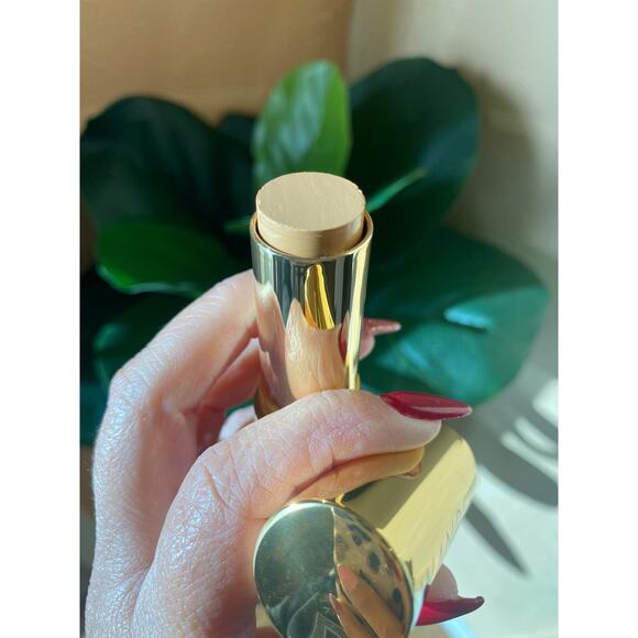 NEW Wander Beauty Flash Focus Hydrating Foundation Stick in Golden Medium - Picture 6 of 6